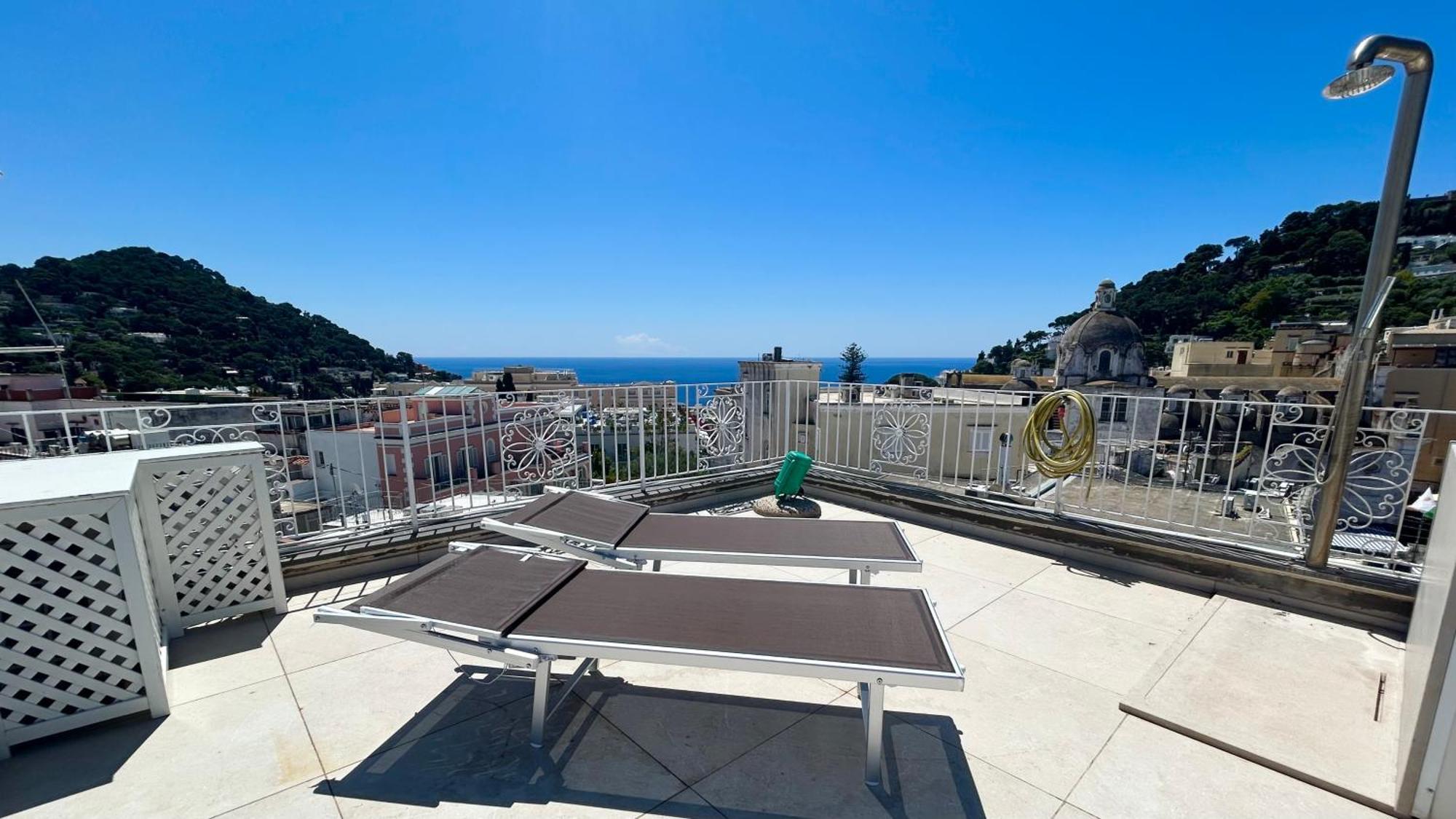 Rooftop Luxury Suite By Caprirooms Buitenkant foto
