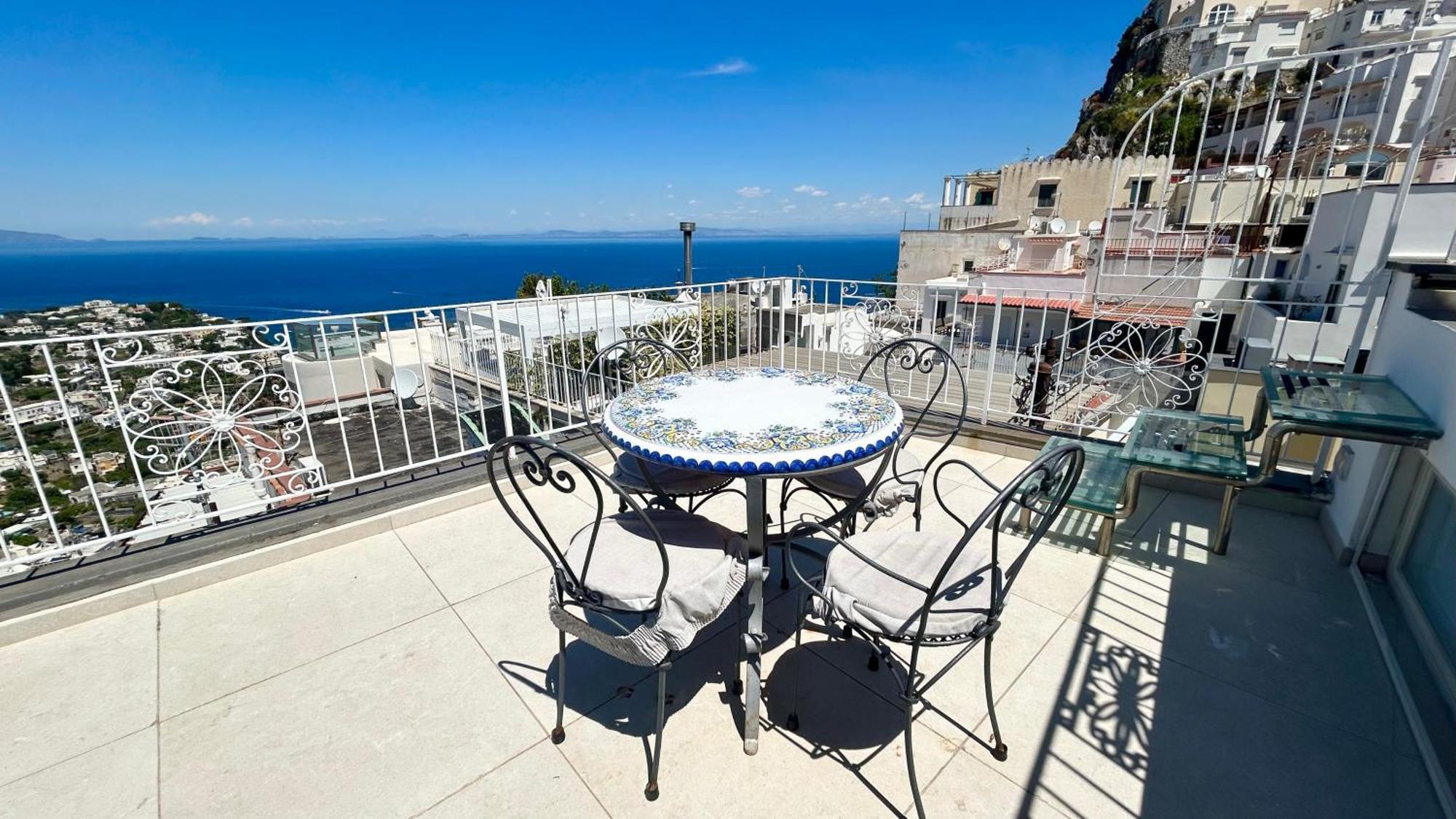 Rooftop Luxury Suite By Caprirooms Buitenkant foto