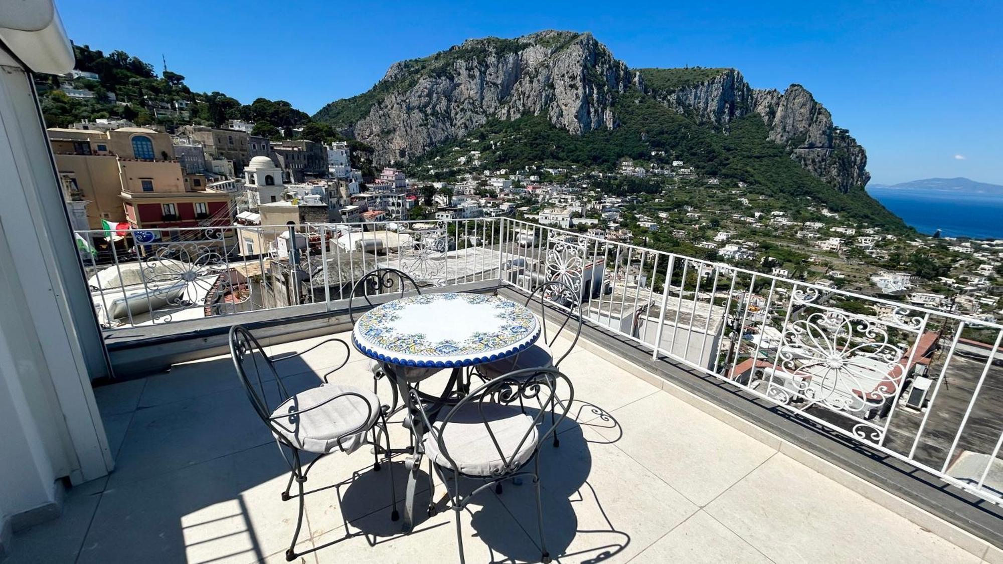 Rooftop Luxury Suite By Caprirooms Buitenkant foto